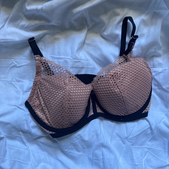 Victoria’s Secret Very Sexy Fishnet Lace pink Pushup Bra 32DD - Picture 8 of 11